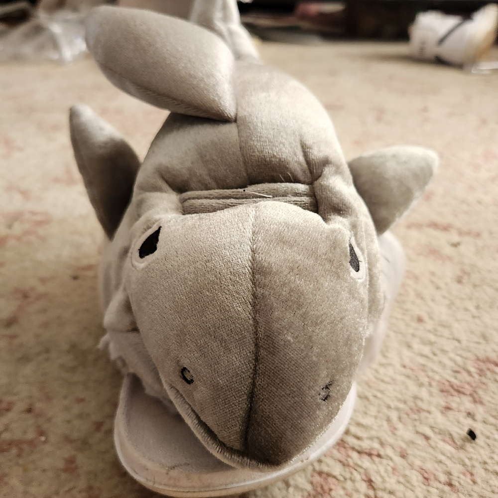 XS Shark costume for your pet! HOST PIC!!